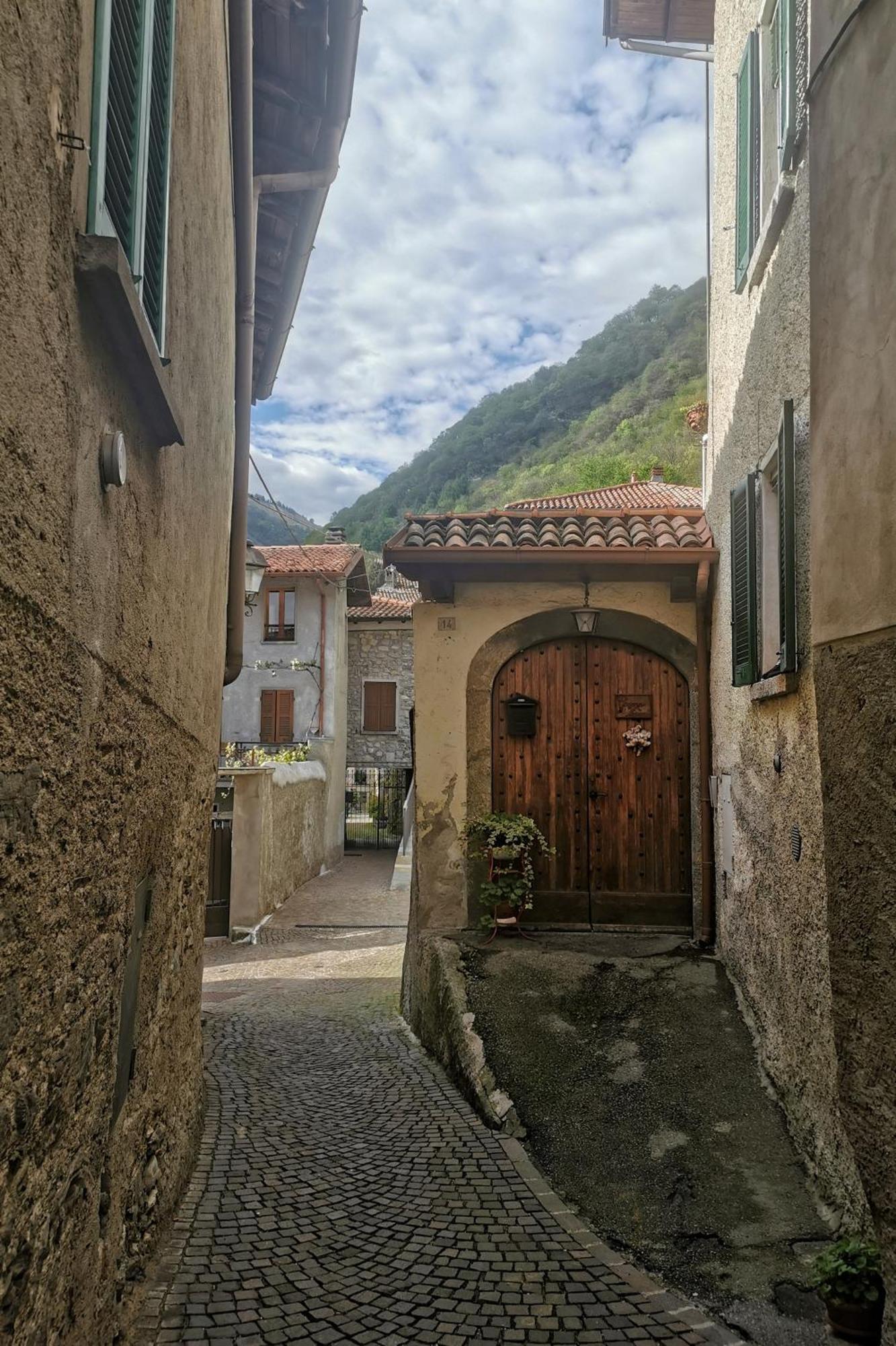 The River Nest Lasnigo Exterior foto